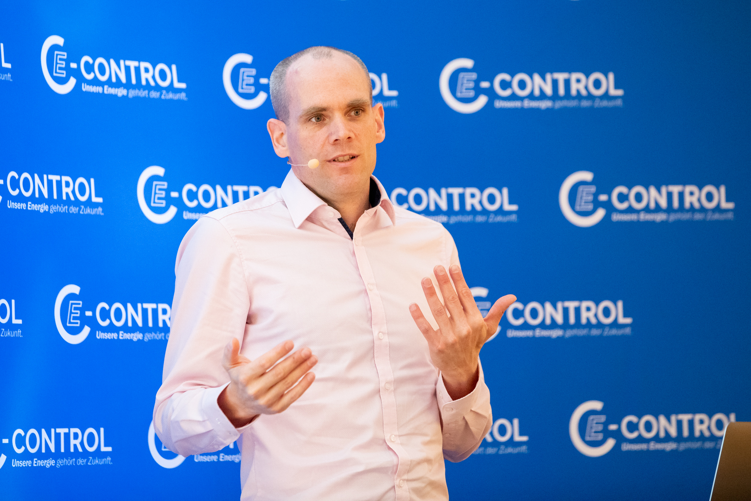 Simon Schmitz