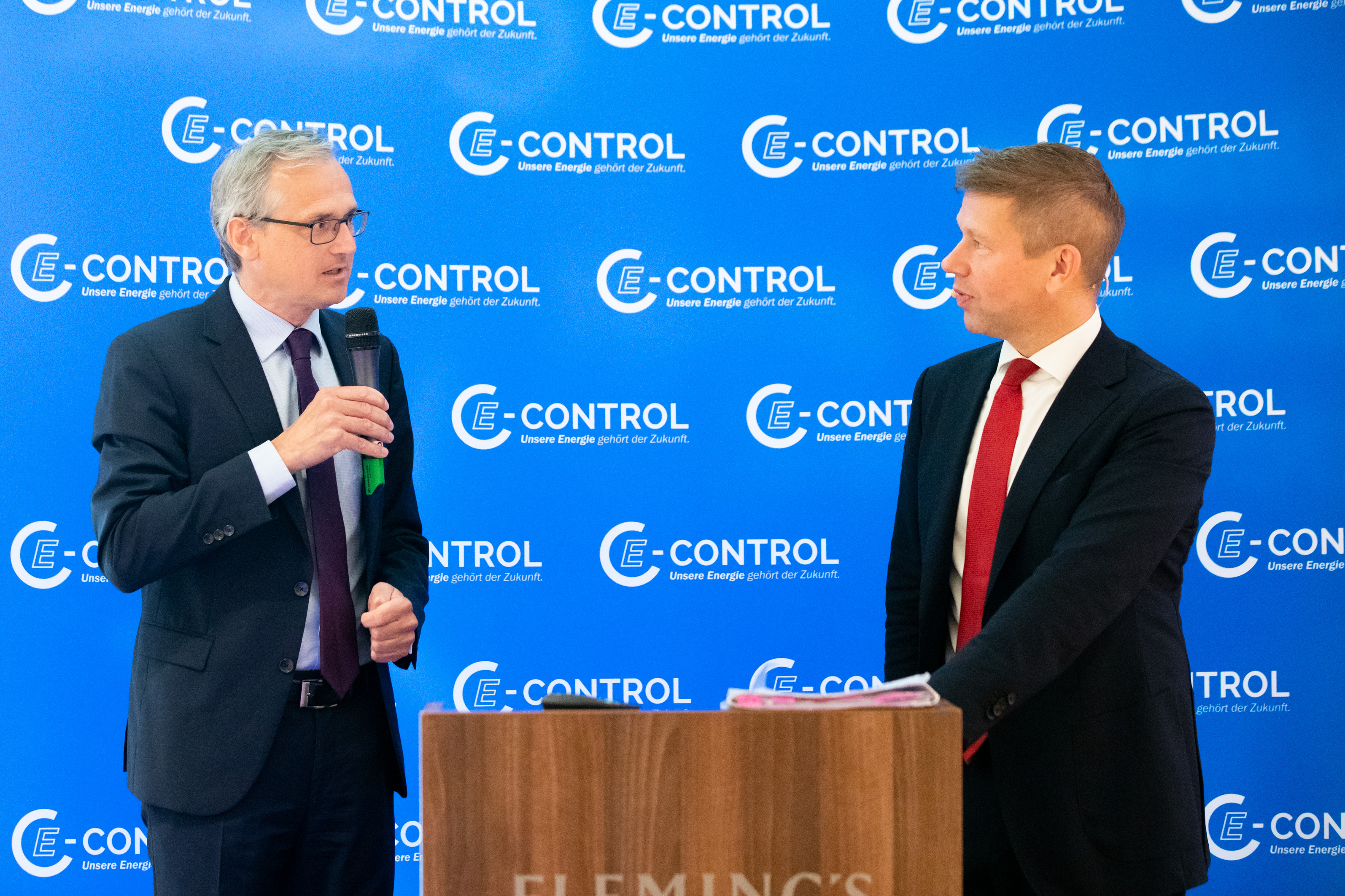Wolfgang Urbantschitsch (E-Control) & Christian Pilgaard Zinglersen (ACER) im Gespräch