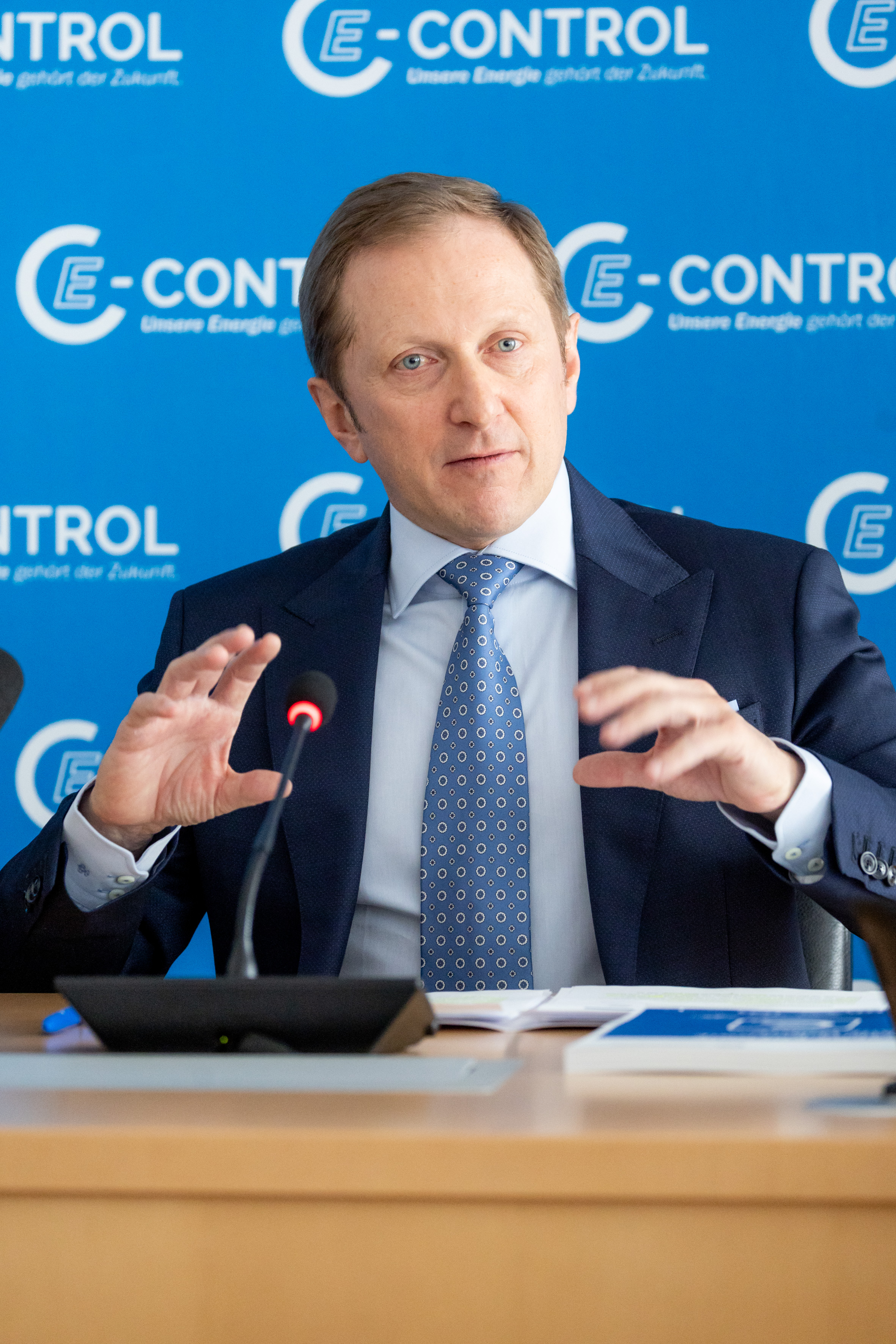 Prof. DI Dr. Alfons Haber, MBA, Vorstand E-Control