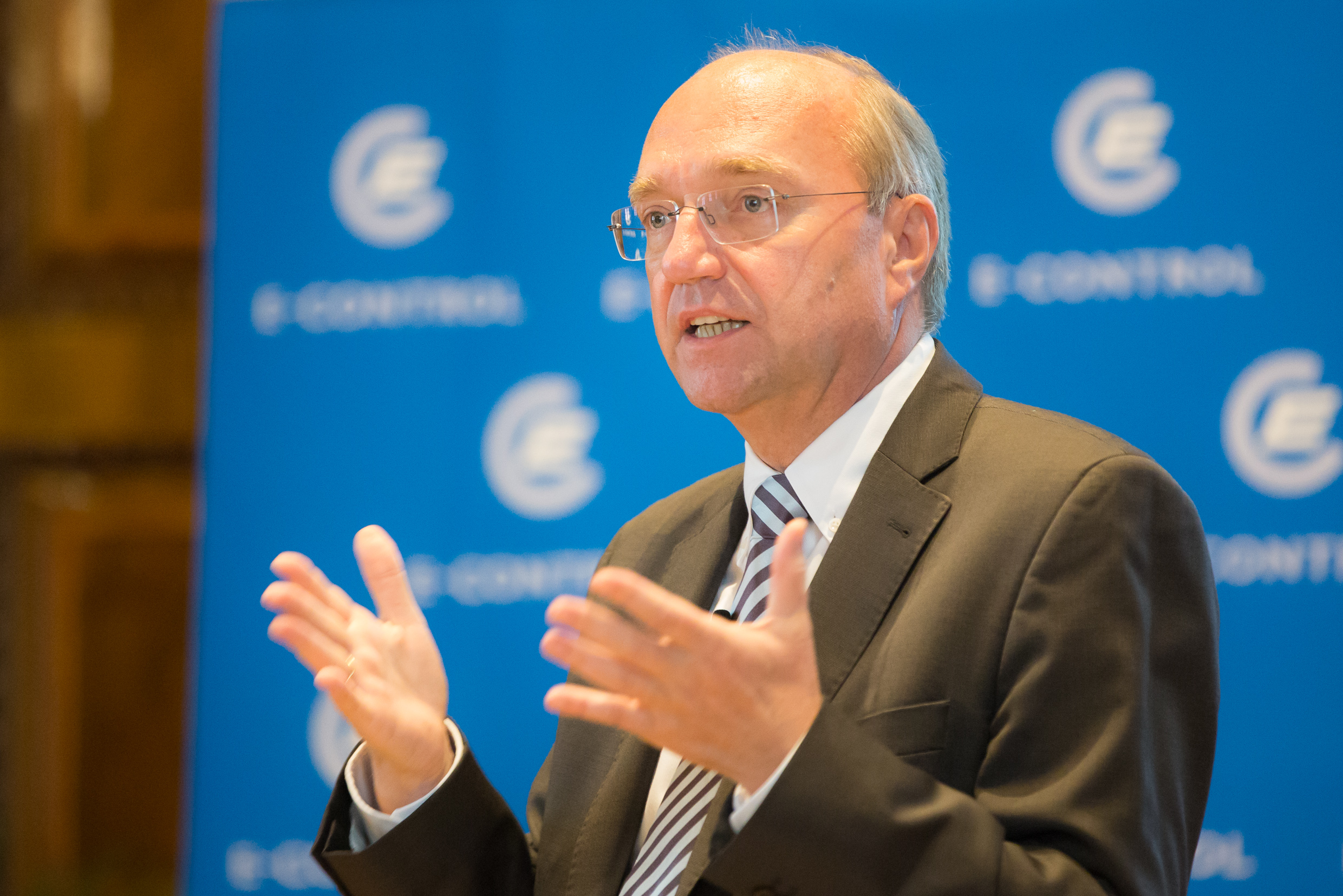 Dr. Klaus-Dieter Borchardt beim Energie-Dialog am 19.6.2015