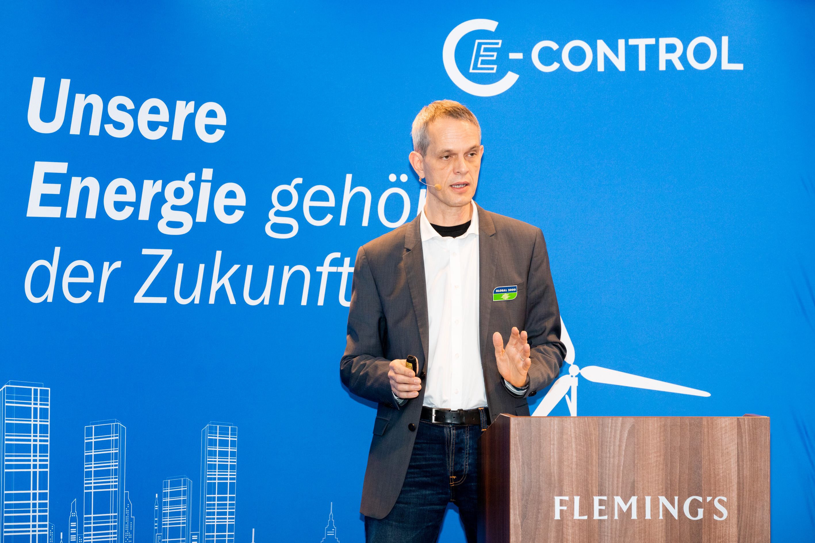 Reinhard Uhrig